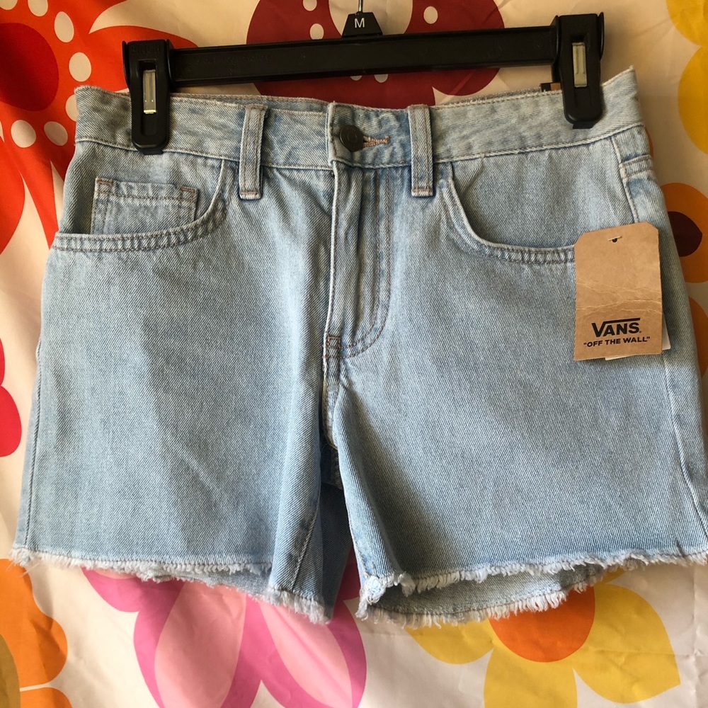 NWT Vans boyfriend fit shorts